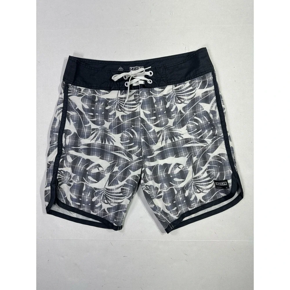 Ezekiel‎ Board Shorts Mens 31 Floral Plaid Hybrid Swim Trunks Surf Skate 2-Way